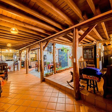 Chuza Longa Home Guamote Экстерьер фото