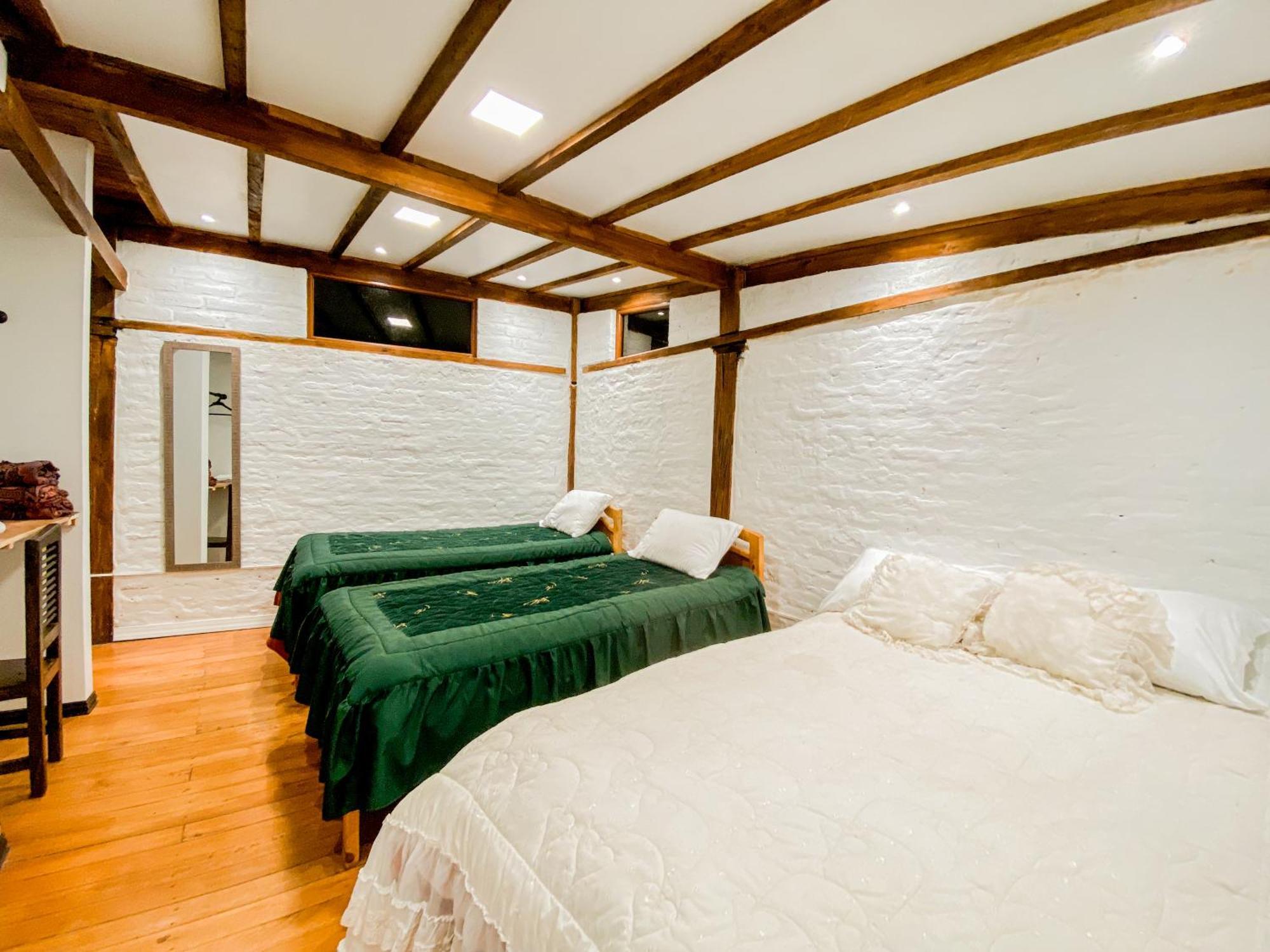 Chuza Longa Home Guamote Экстерьер фото