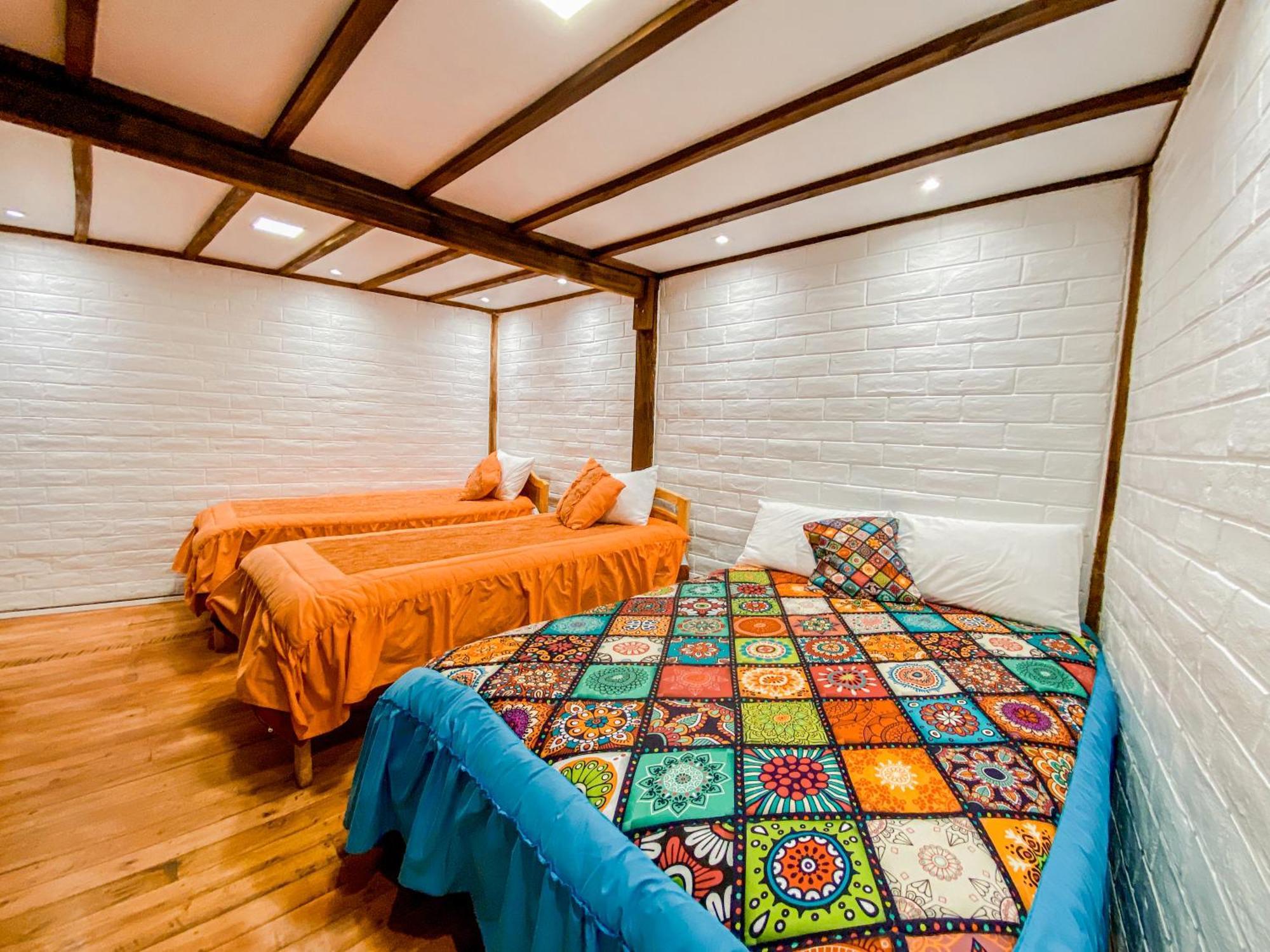 Chuza Longa Home Guamote Экстерьер фото