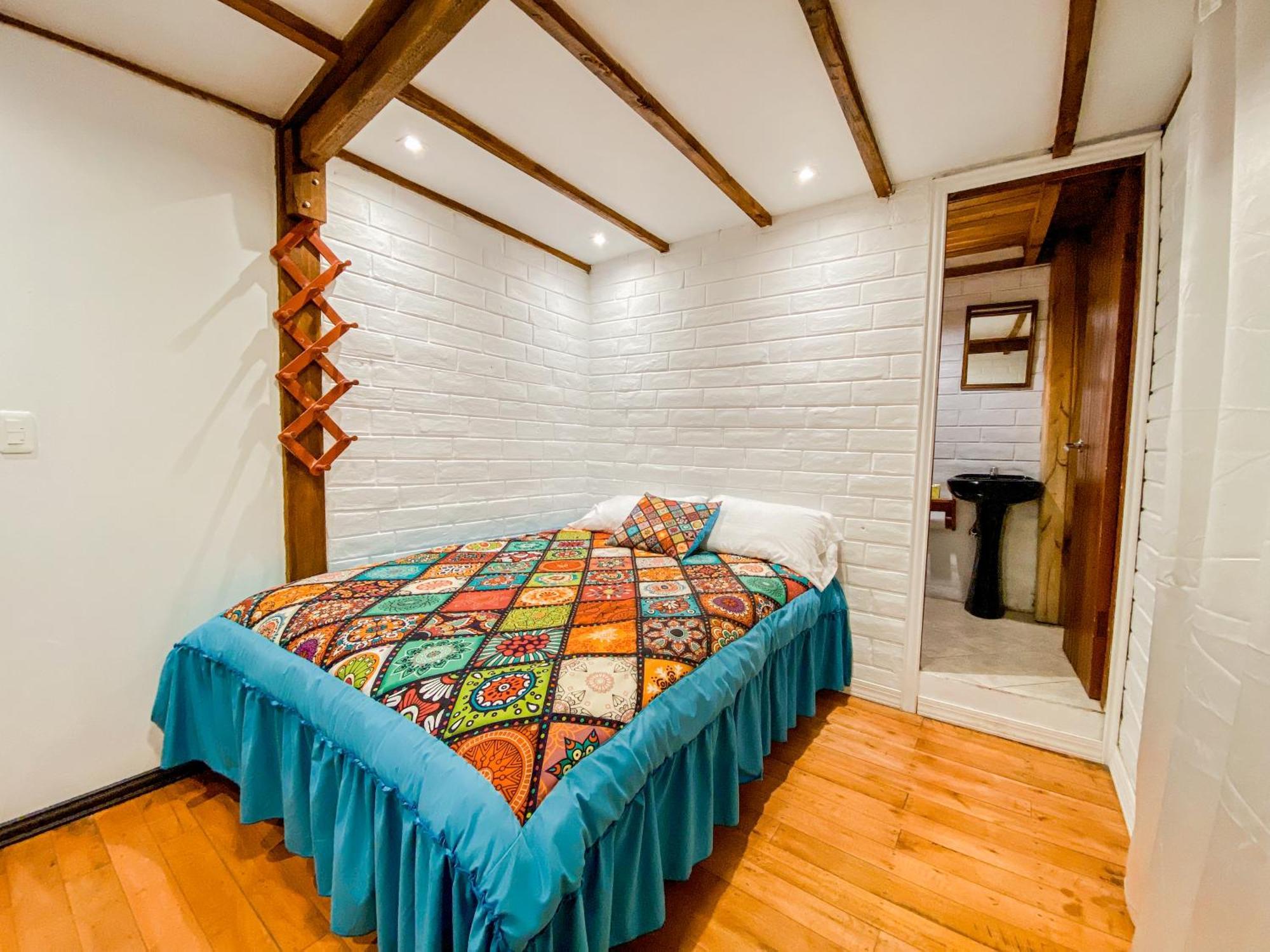 Chuza Longa Home Guamote Экстерьер фото