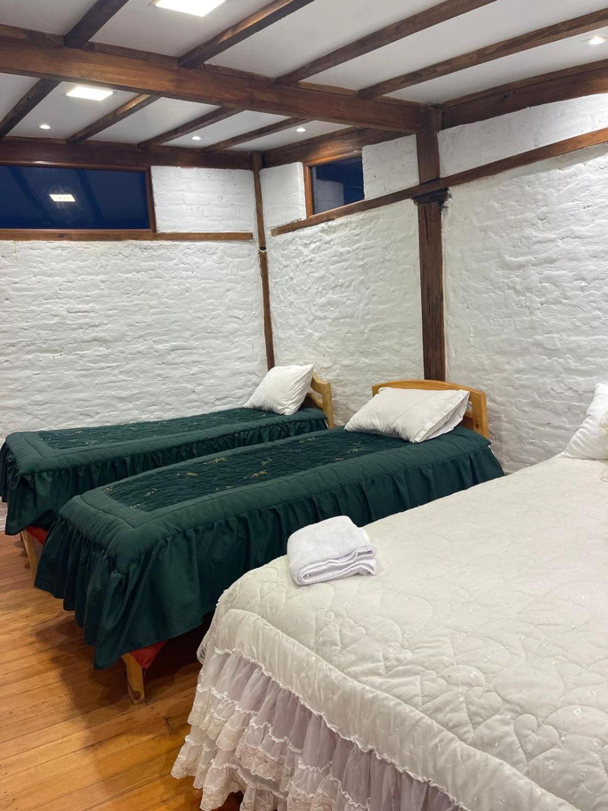 Chuza Longa Home Guamote Экстерьер фото